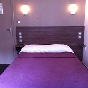 Camera con letto king size